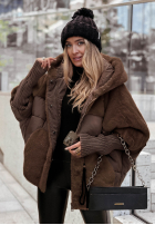 Pikowana kurtka z futerkiem Snow & Pines czekoladowa