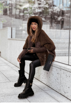 Pikowana kurtka z futerkiem Snow & Pines czekoladowa