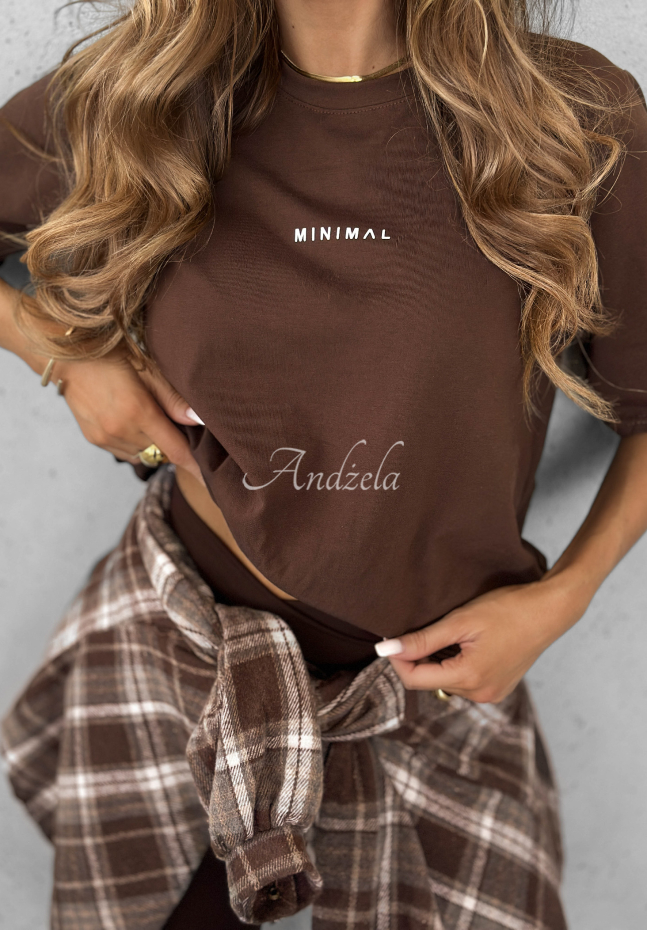 T-shirt with Minimal chocolate lettering