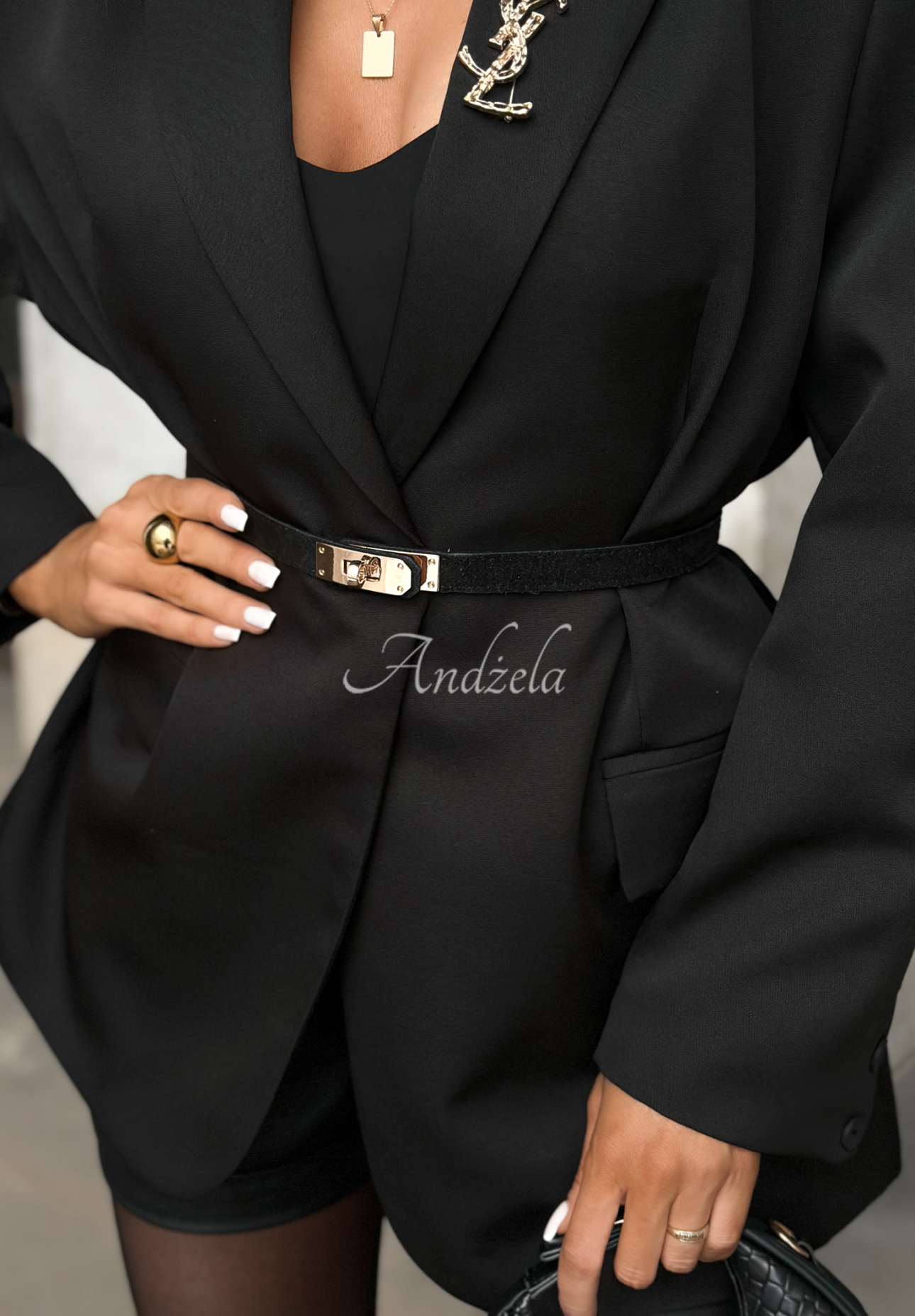 Zamszowy pasek Delicate Accents czarny