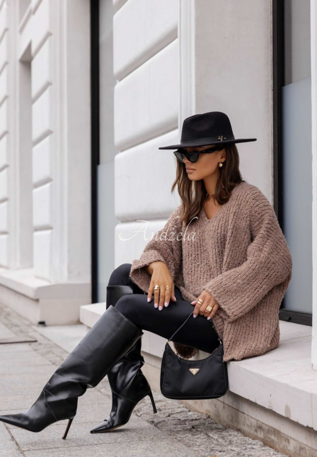 Sweter oversize z wełną Cocomore Dreamy Escape jasnoczekoladowy