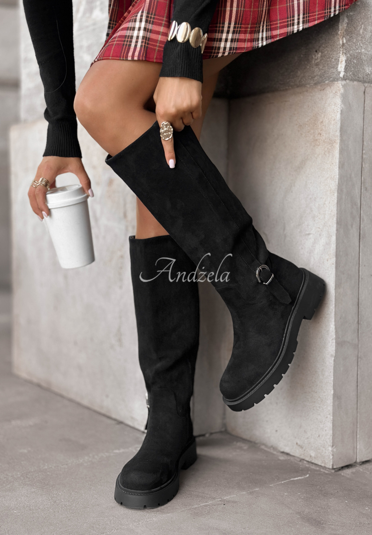 Under Umbrella long suede boots black