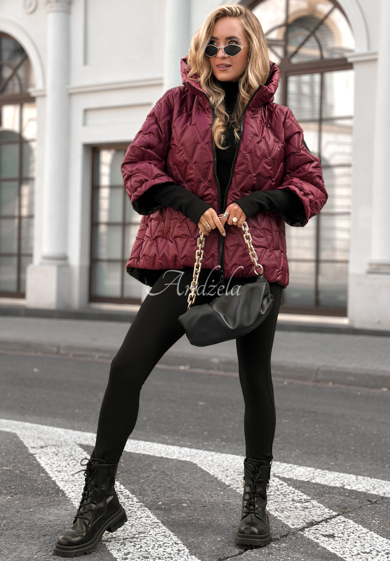 Quiet Afternoon burgundy short quilted jacket