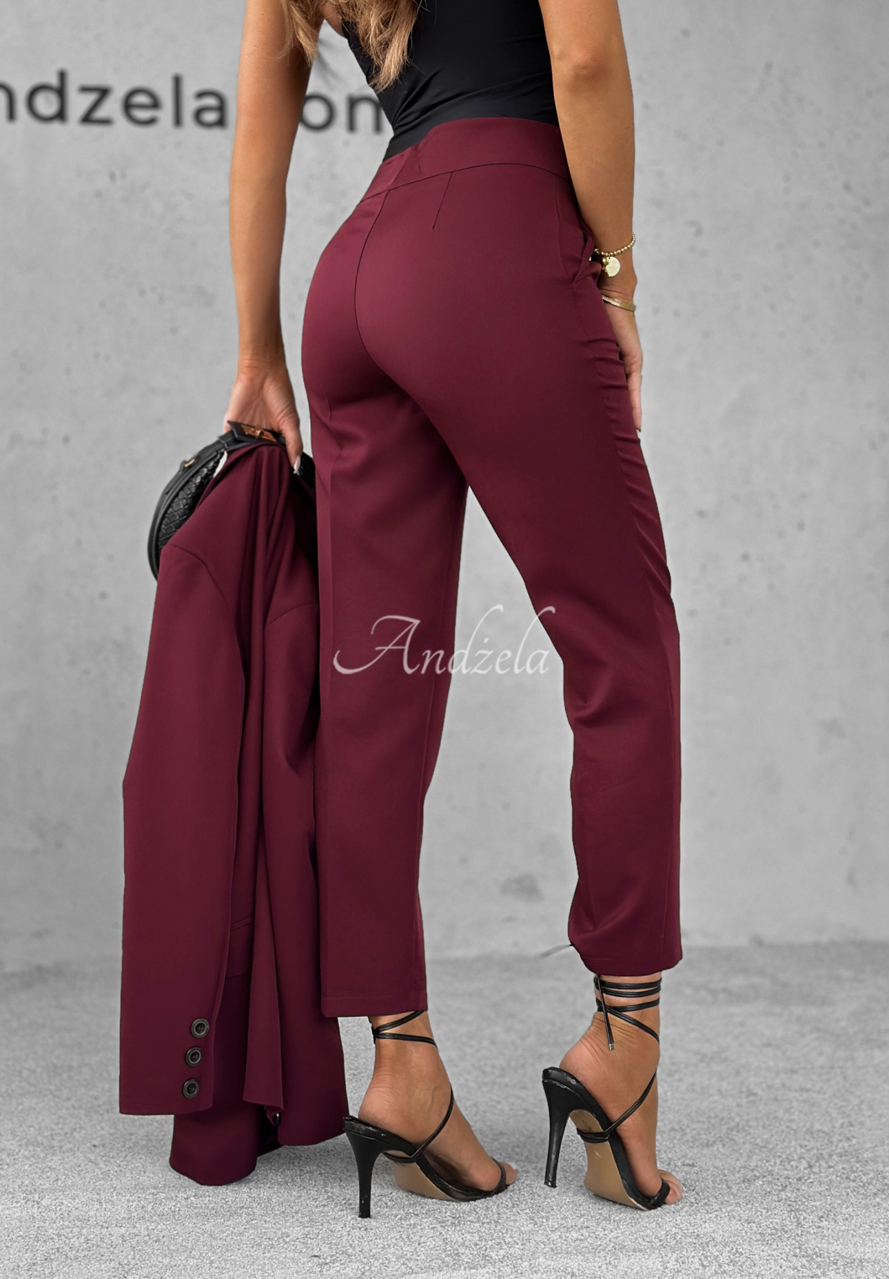 Eleganckie spodnie cygaretki Runway Ready burgundowe