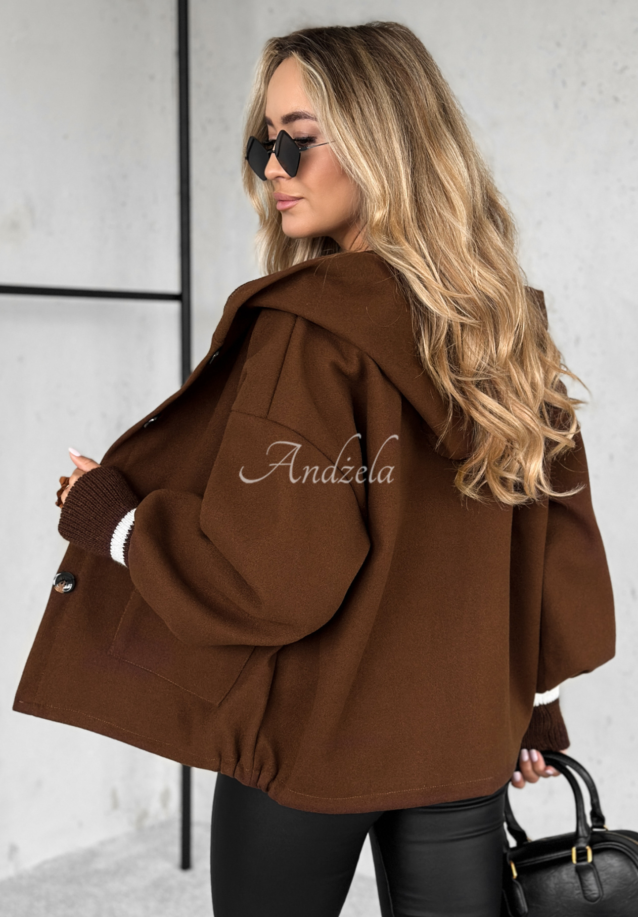 Short jacket with hood Your New Number chocolate.