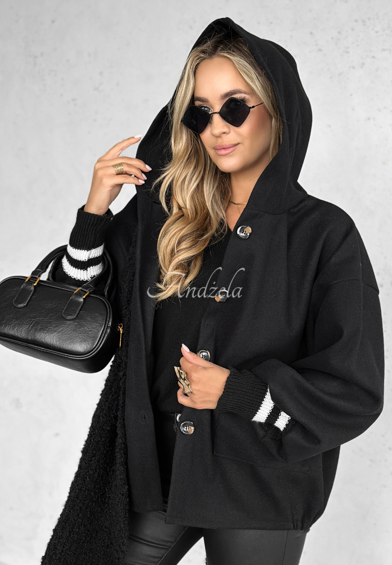 Your New Number short hooded jacket black