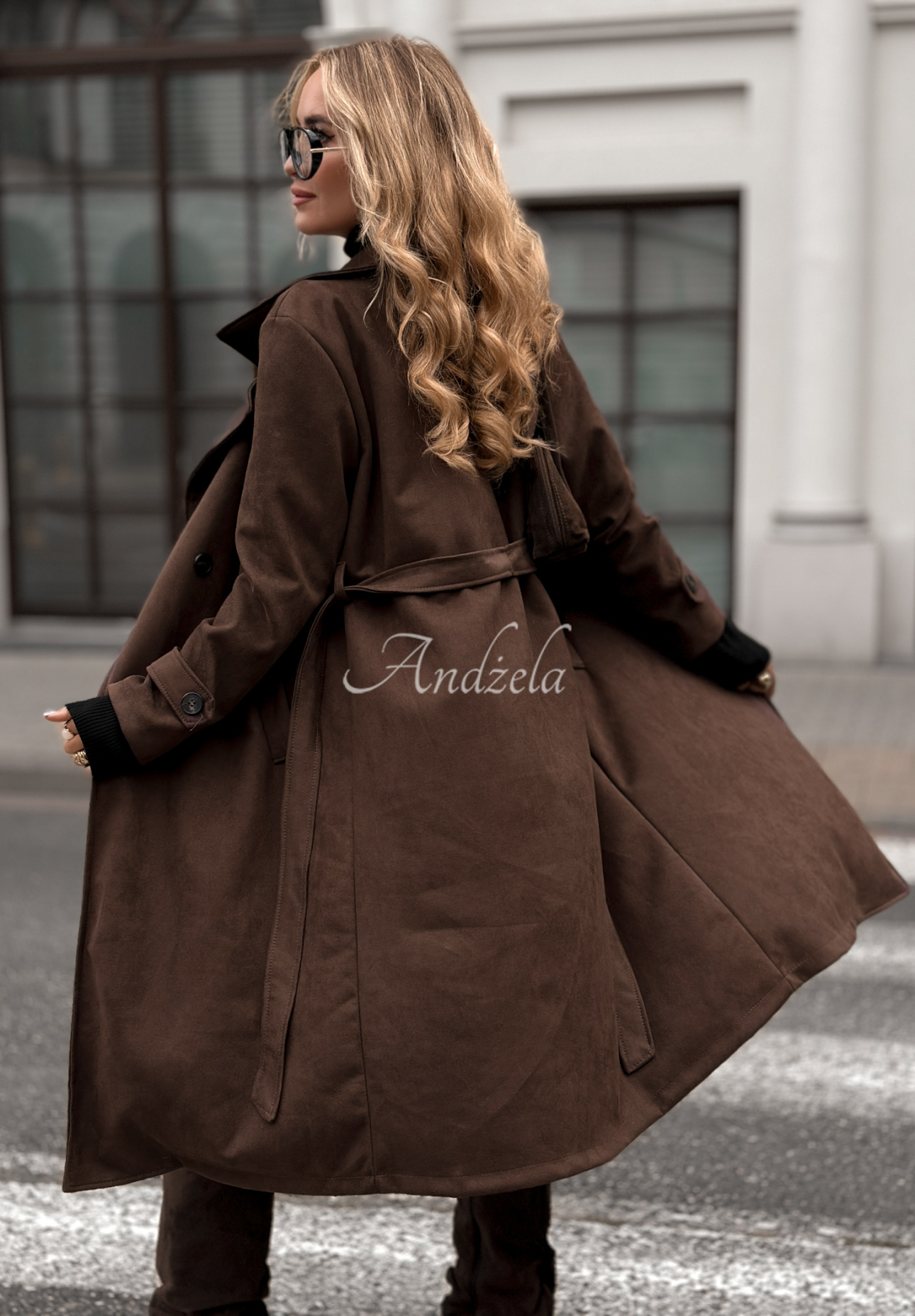 Suede coat with belt No Big Deal chocolate