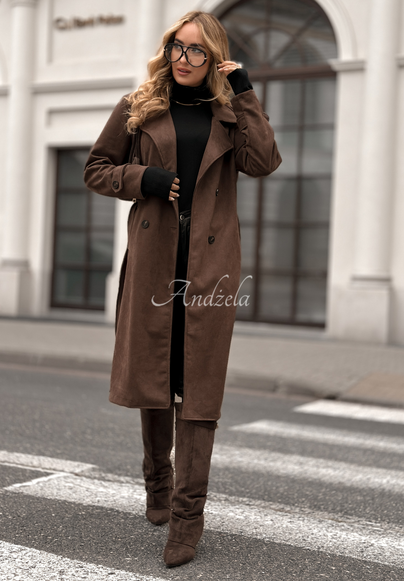 Suede coat with belt No Big Deal chocolate