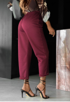 Materiałowe spodnie Chosen Silence burgundowe