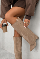 Zamszowe kozaki Pine Mountain Club camelowe