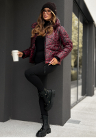 Krótka pikowana kurtka w panterkę Not Impressed burgundowa