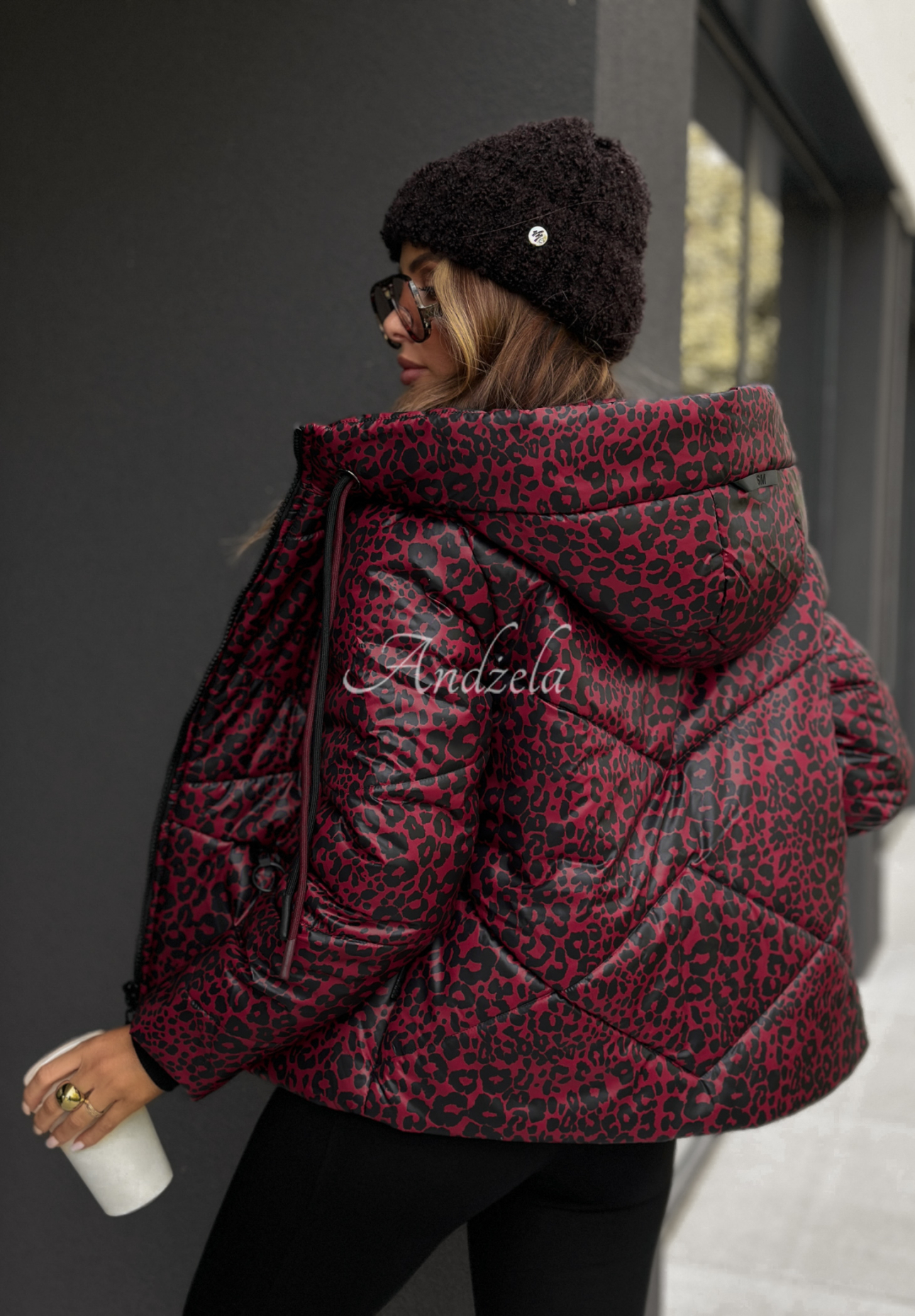 Short quilted jacket in camouflage Not Impressed burgundy