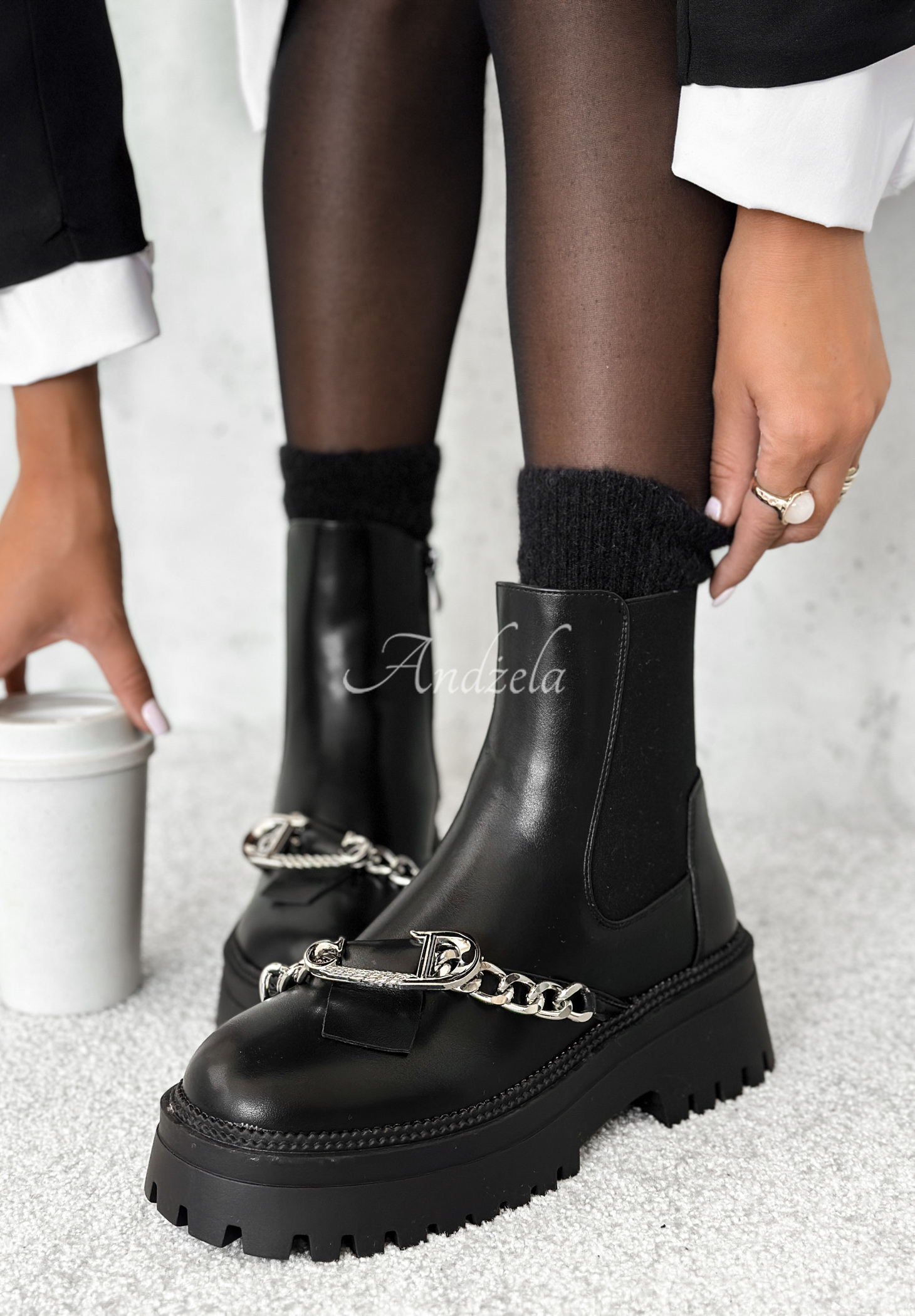 Colder Nights leather chain boots black Andżela Online Store
