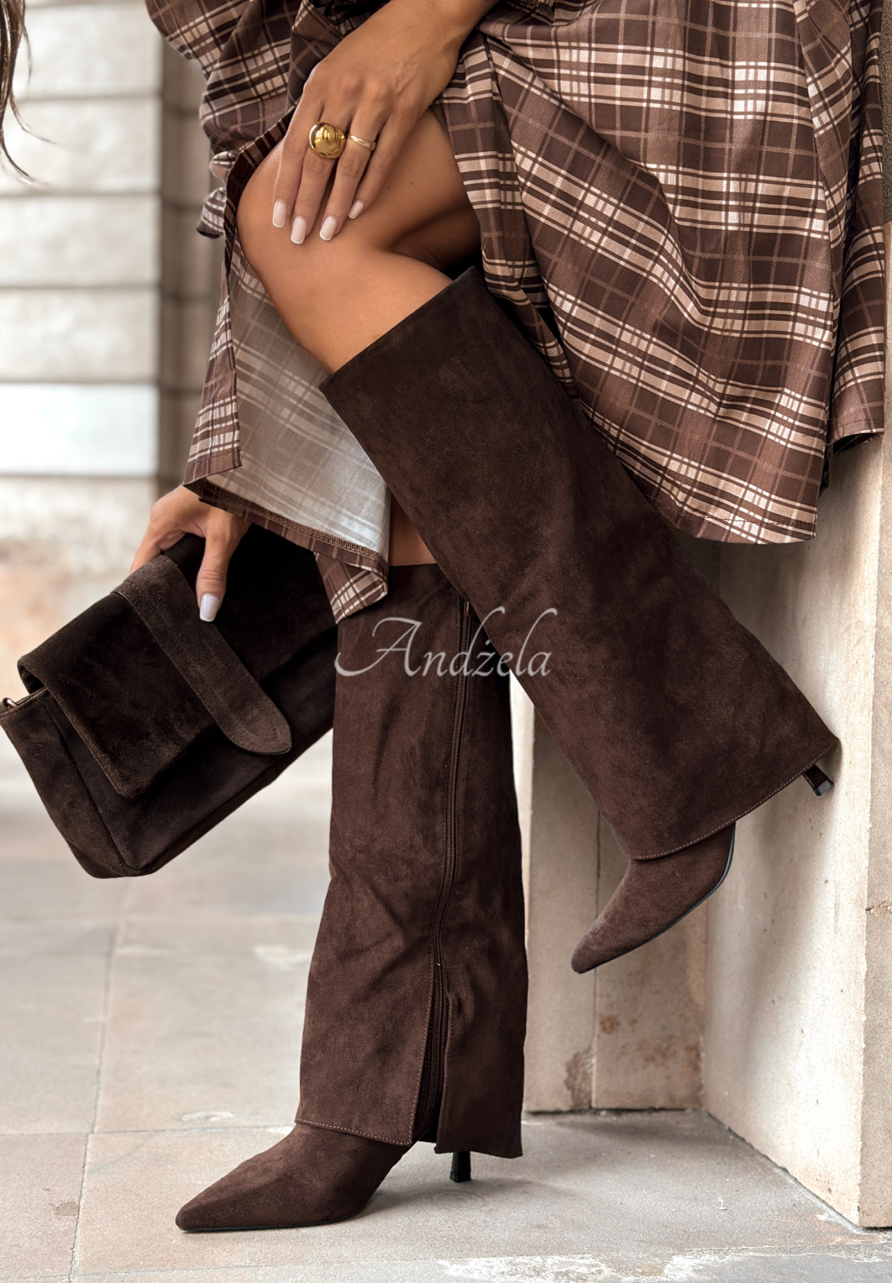 Wind In Your Hair chocolate suede boots