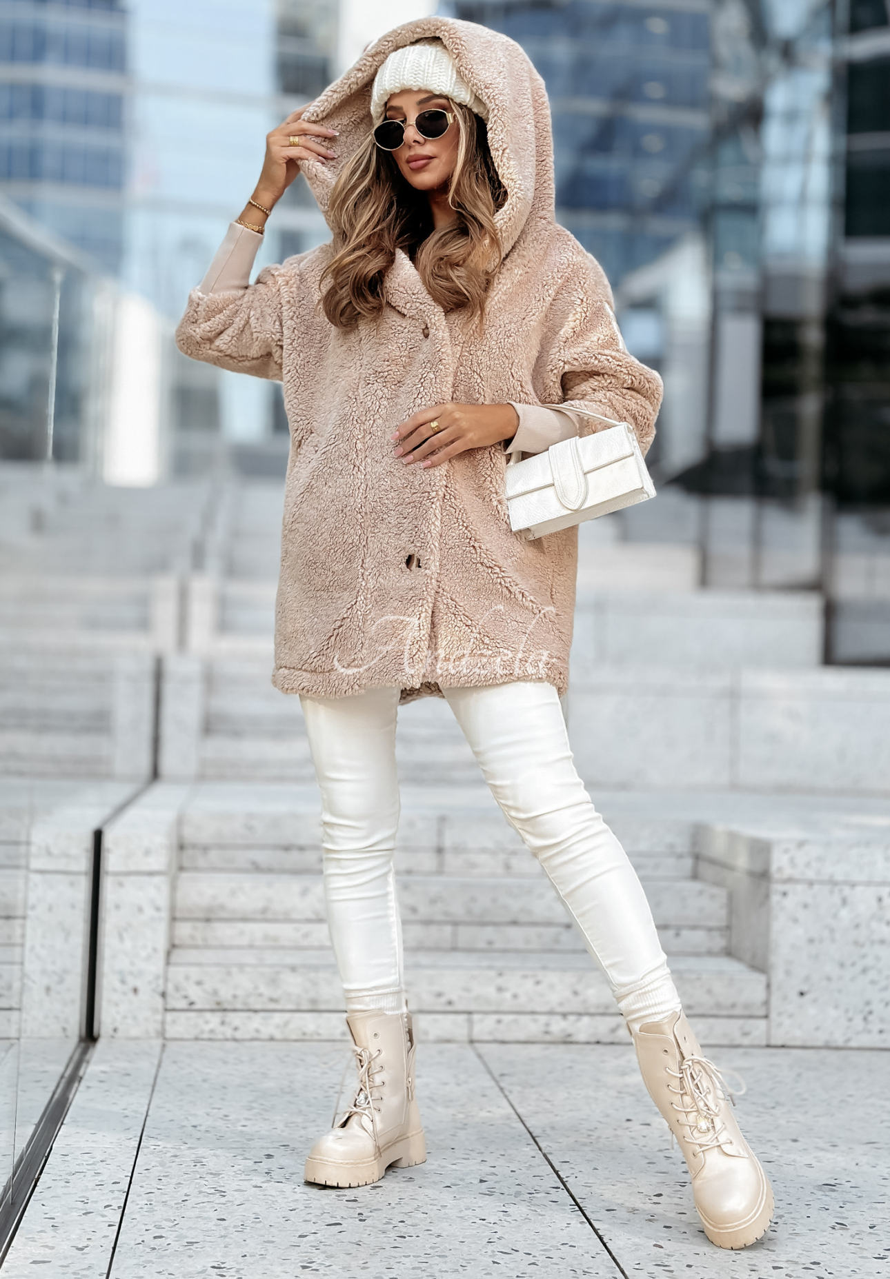 Velsatino Arctic Adventures beige sheepskin coat
