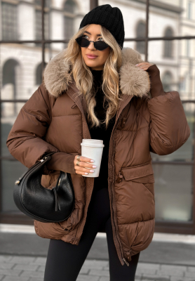 Pikowana kurtka z futerkiem Same Old Story czekoladowa