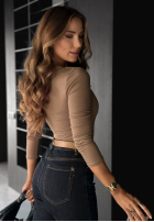 Bluzka z kwadratowym dekoltem Just Checking mokka