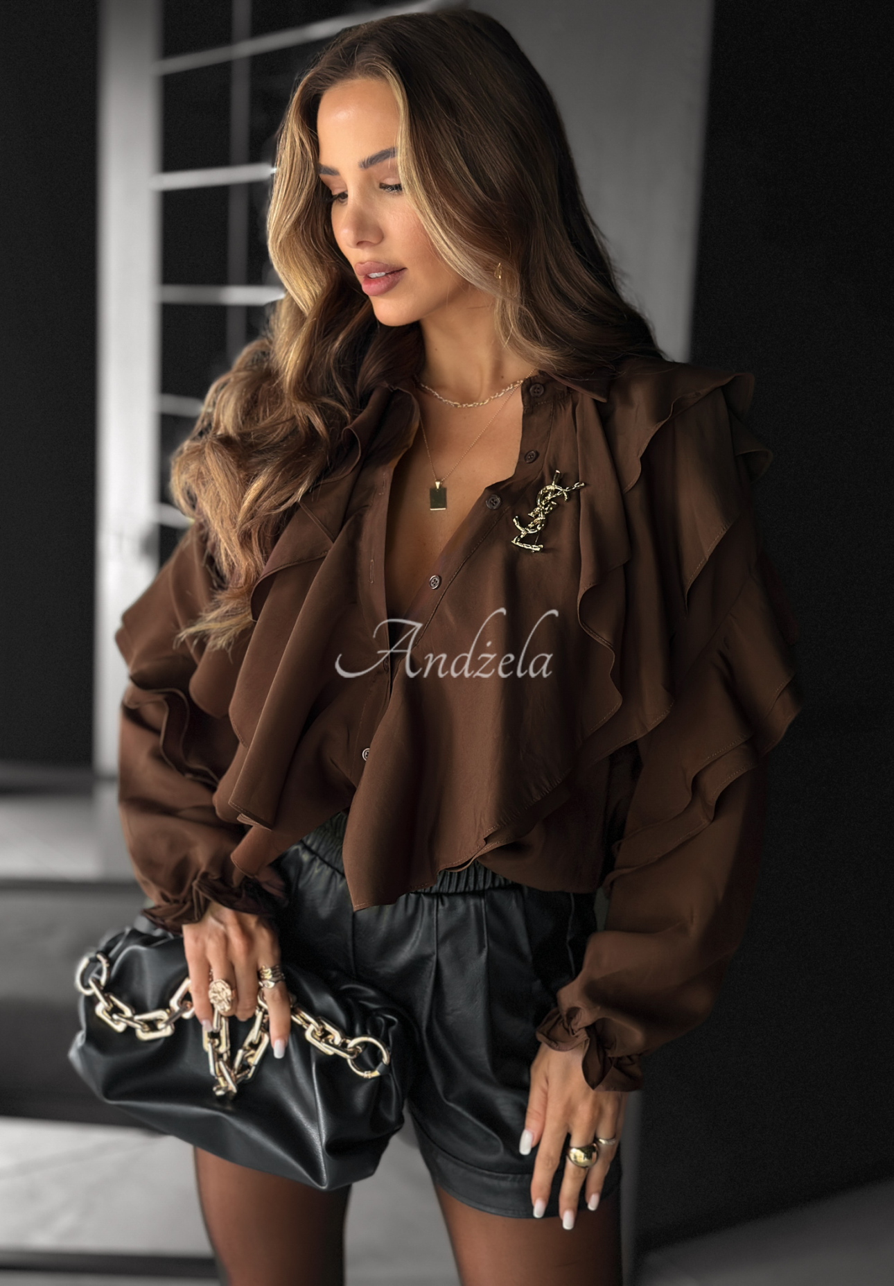 Viscose shirt with ruffles Majestic Dreams chocolate