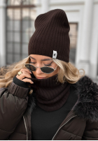 Prążkowana czapka Line czekoladowa