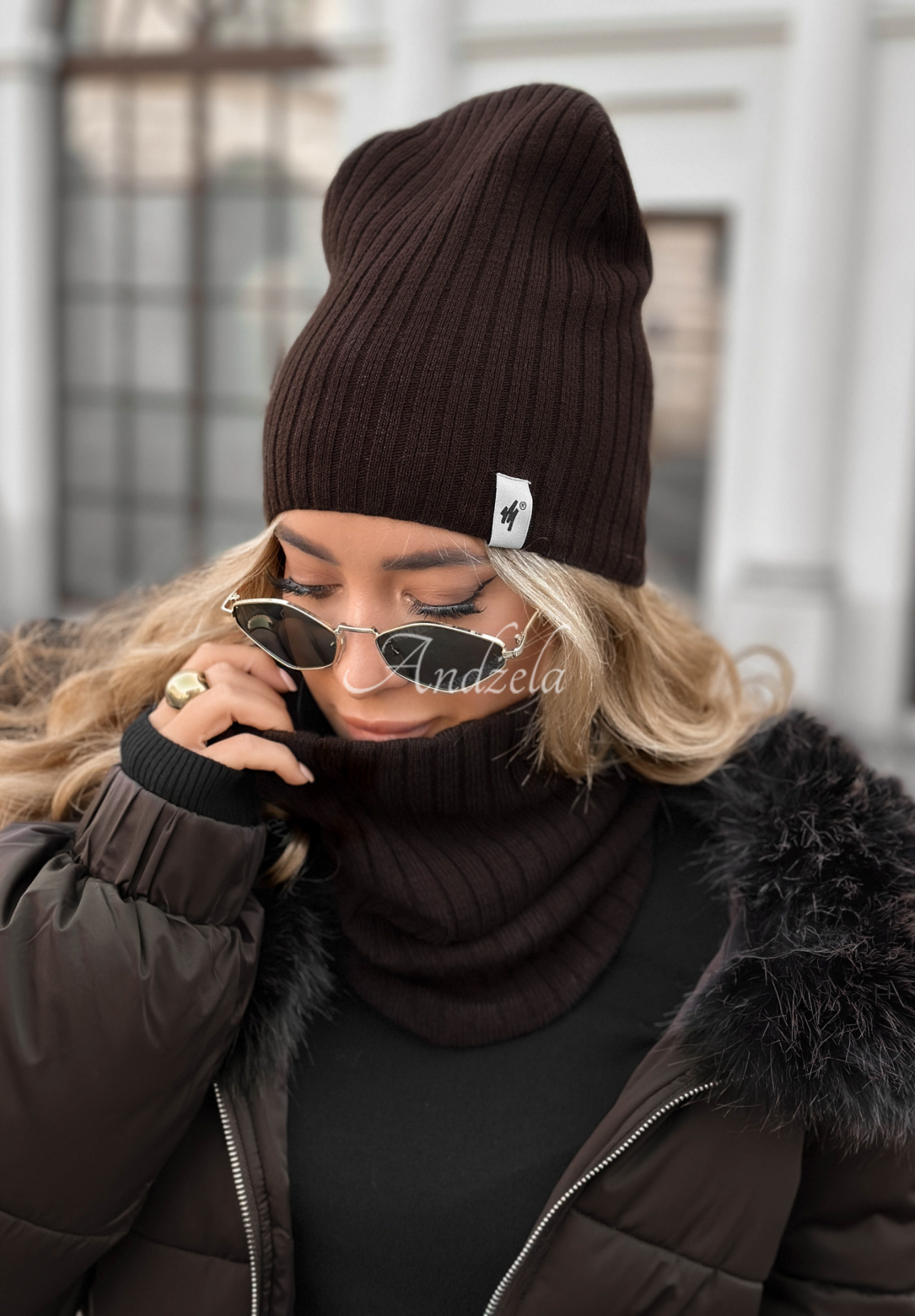 Striped cap Line chocolate