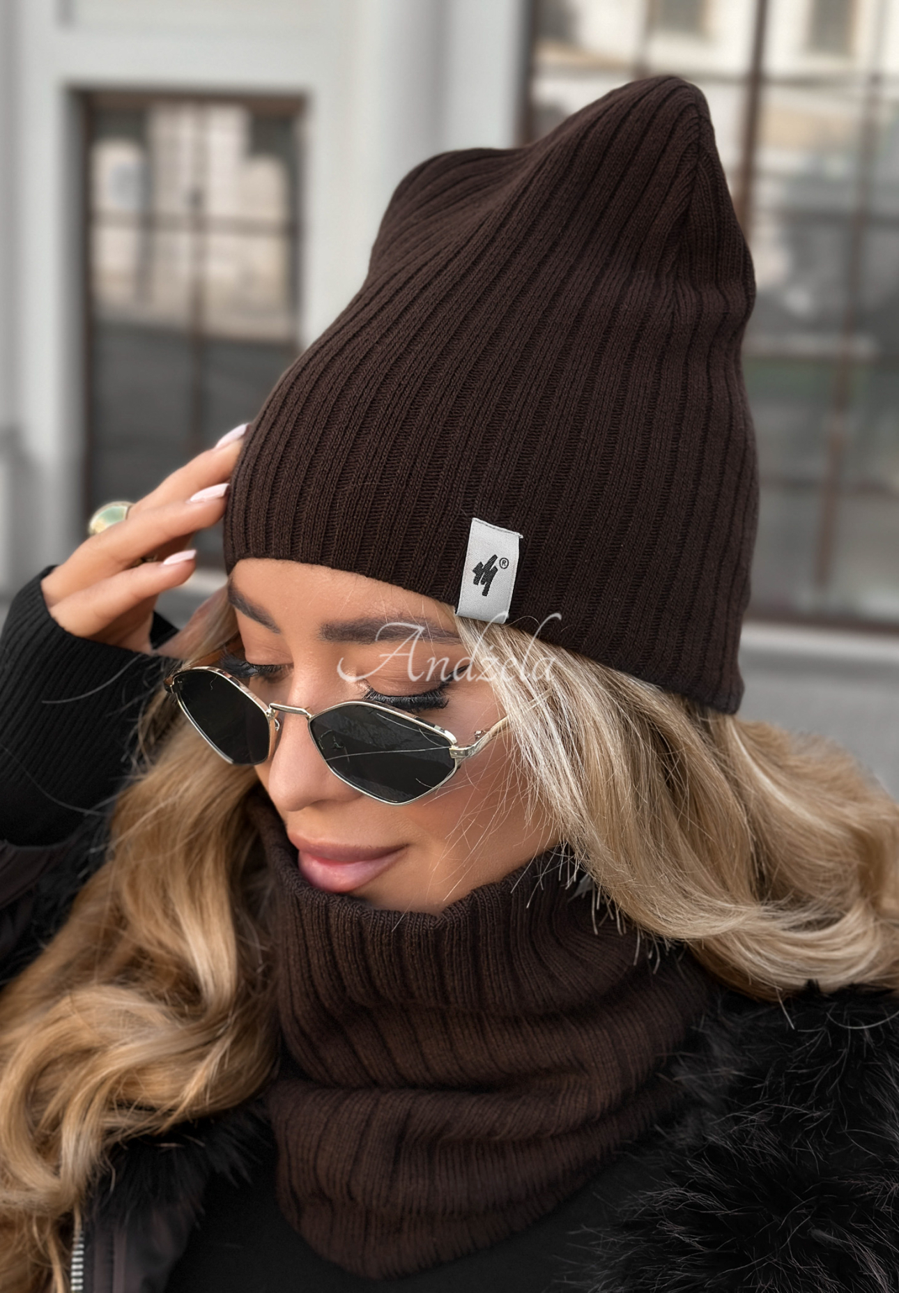 Striped cap Line chocolate