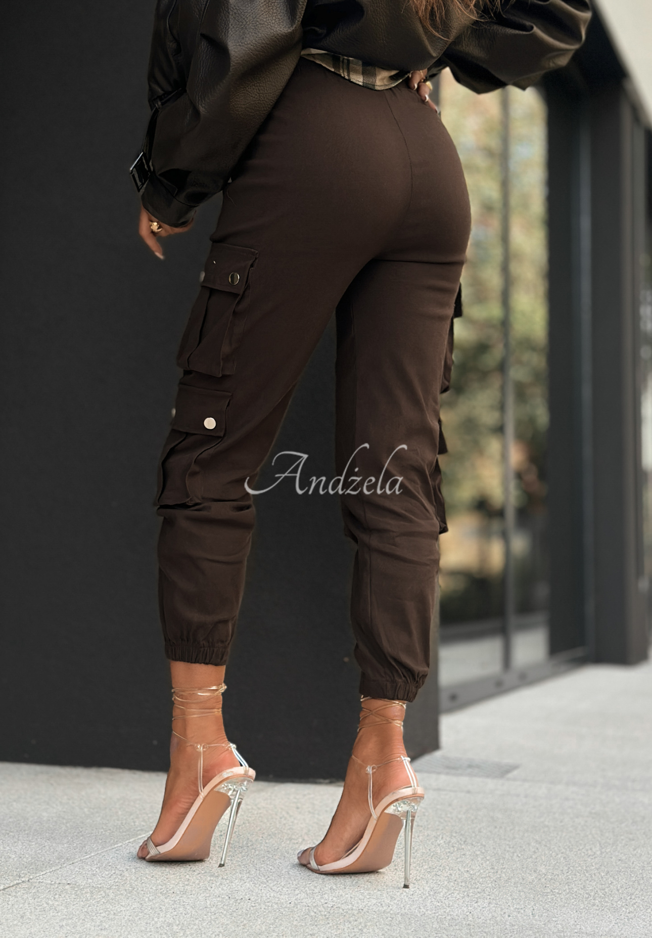 Viscose cargo pants Over And Out chocolate.