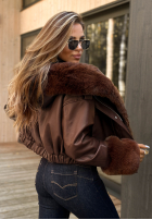 Krótka skórzana kurtka z futerkiem Feeling October camelowa