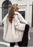 Płaszcz futerko z kołnierzem Chestnut Hill ecru