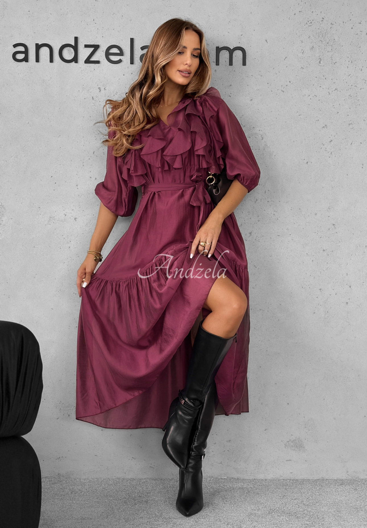 Tencel dress with ruffles Something Begins burgundy