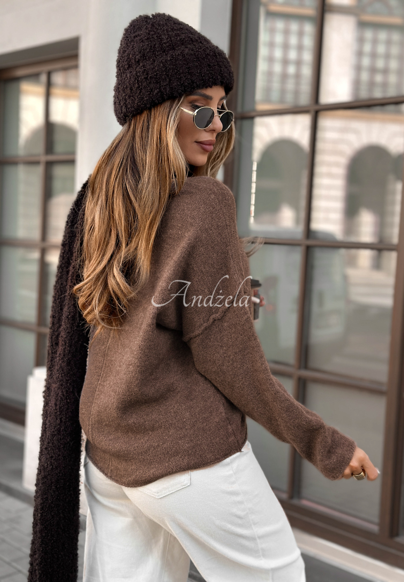 Sweter oversize Go Ask Her mocha