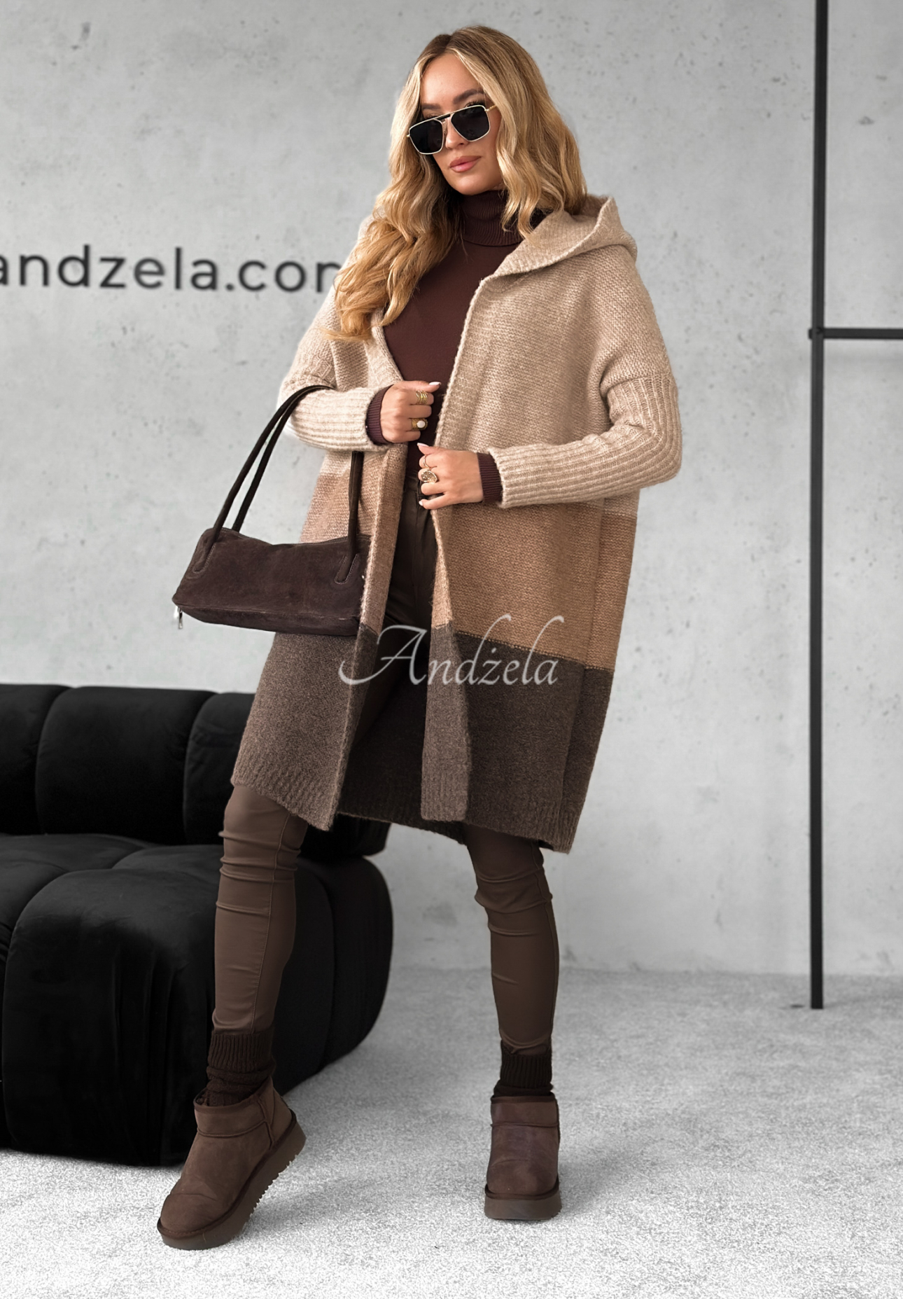 Długi kardigan z wełną Show Me More beżowy