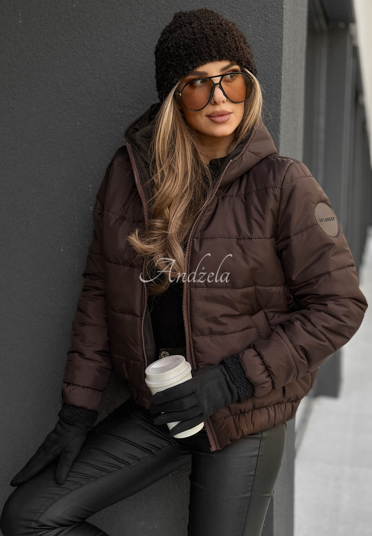 Quilted hooded bomber jacket Just to Know chocolate