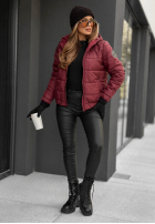 Pikowana kurtka z kapturem Just to Know burgundowa