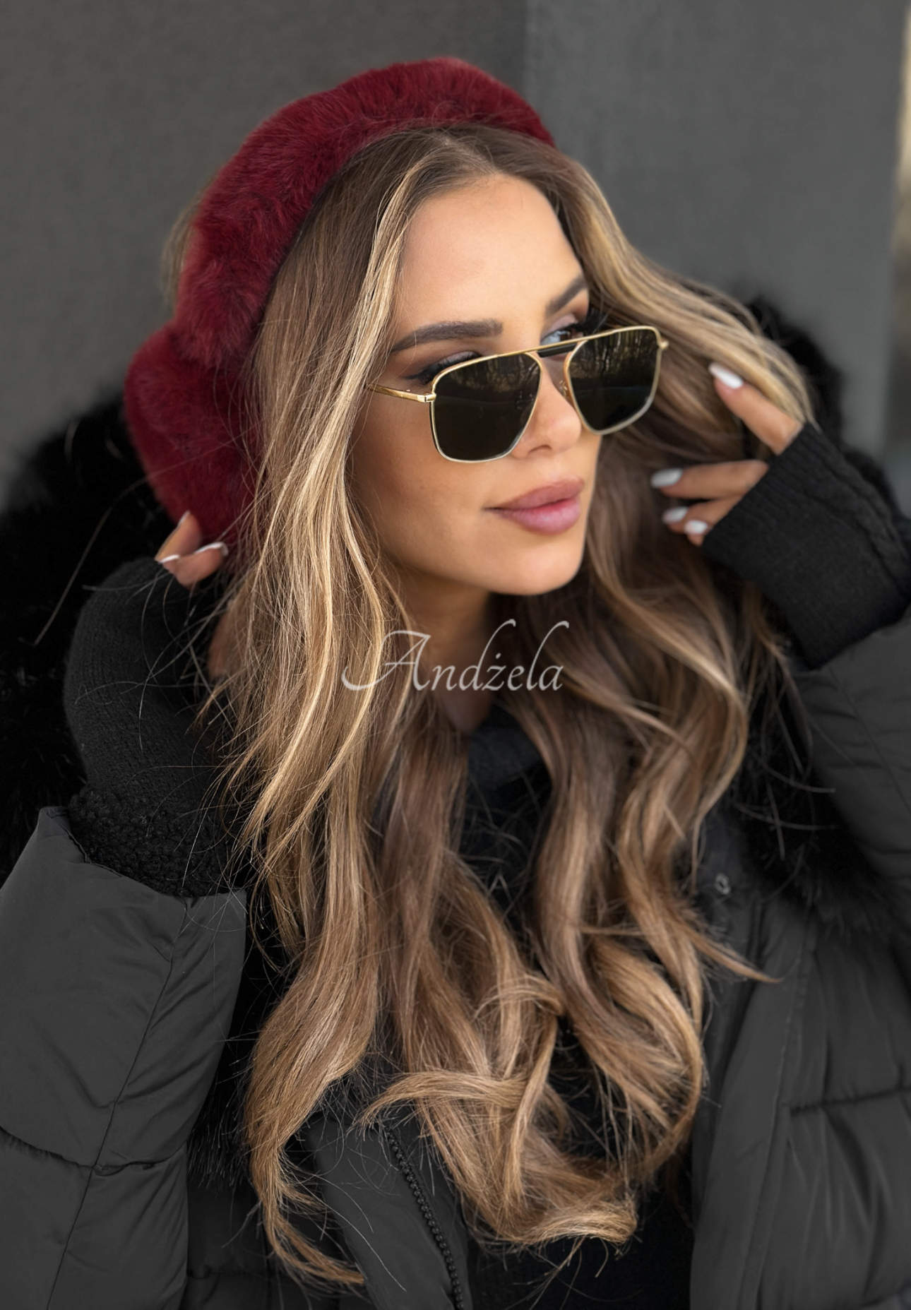 Nauszniki z futerkiem Frosty Kiss burgundowe