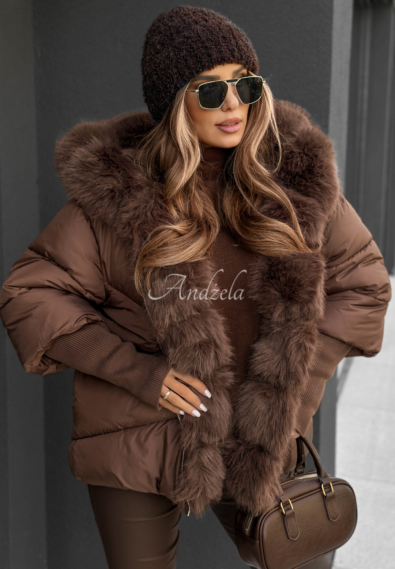 Short quilted jacket with faux fur Frosty Horizon chocolate