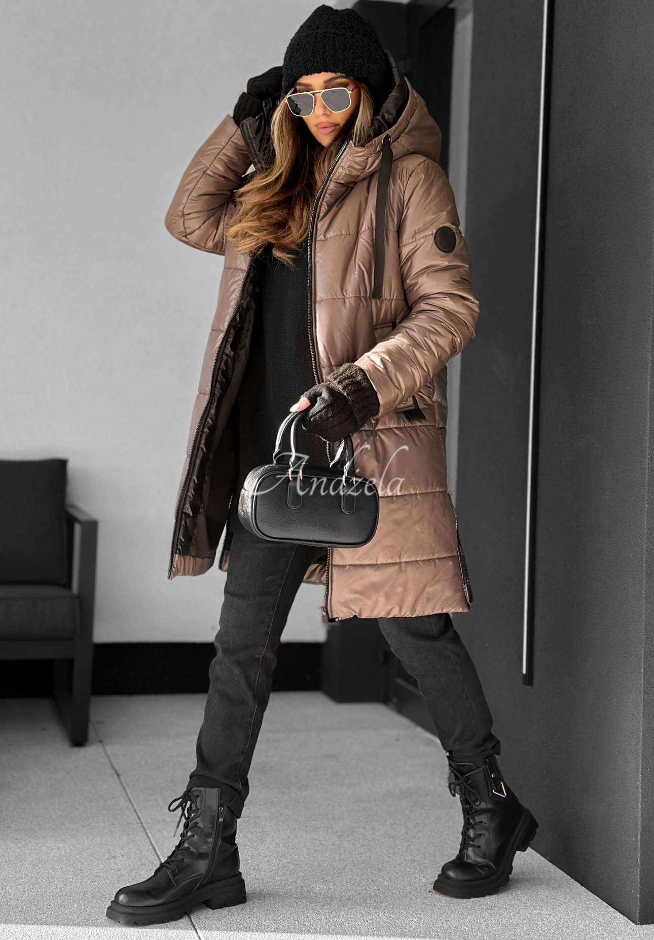 Long quilted jacket with hood Worth The Risk beige