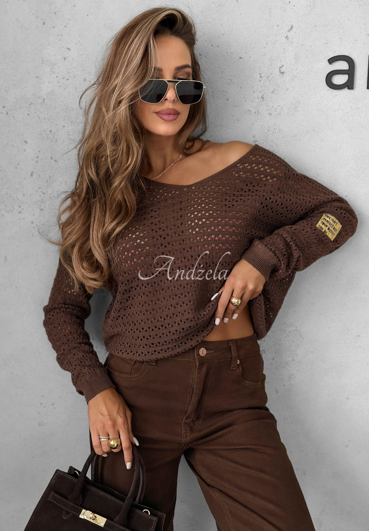 Ażurowy sweter z wiskozy Round Oak czekoladowy