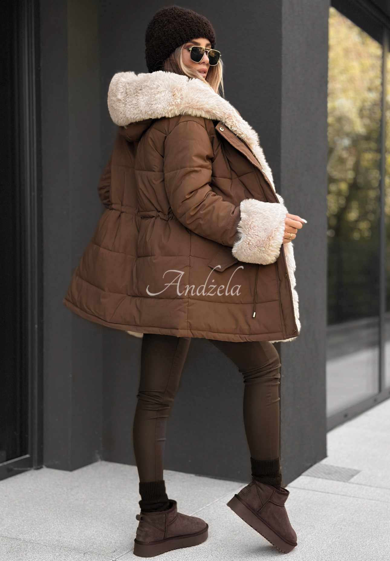 Down jacket with fur Silence First chocolate.