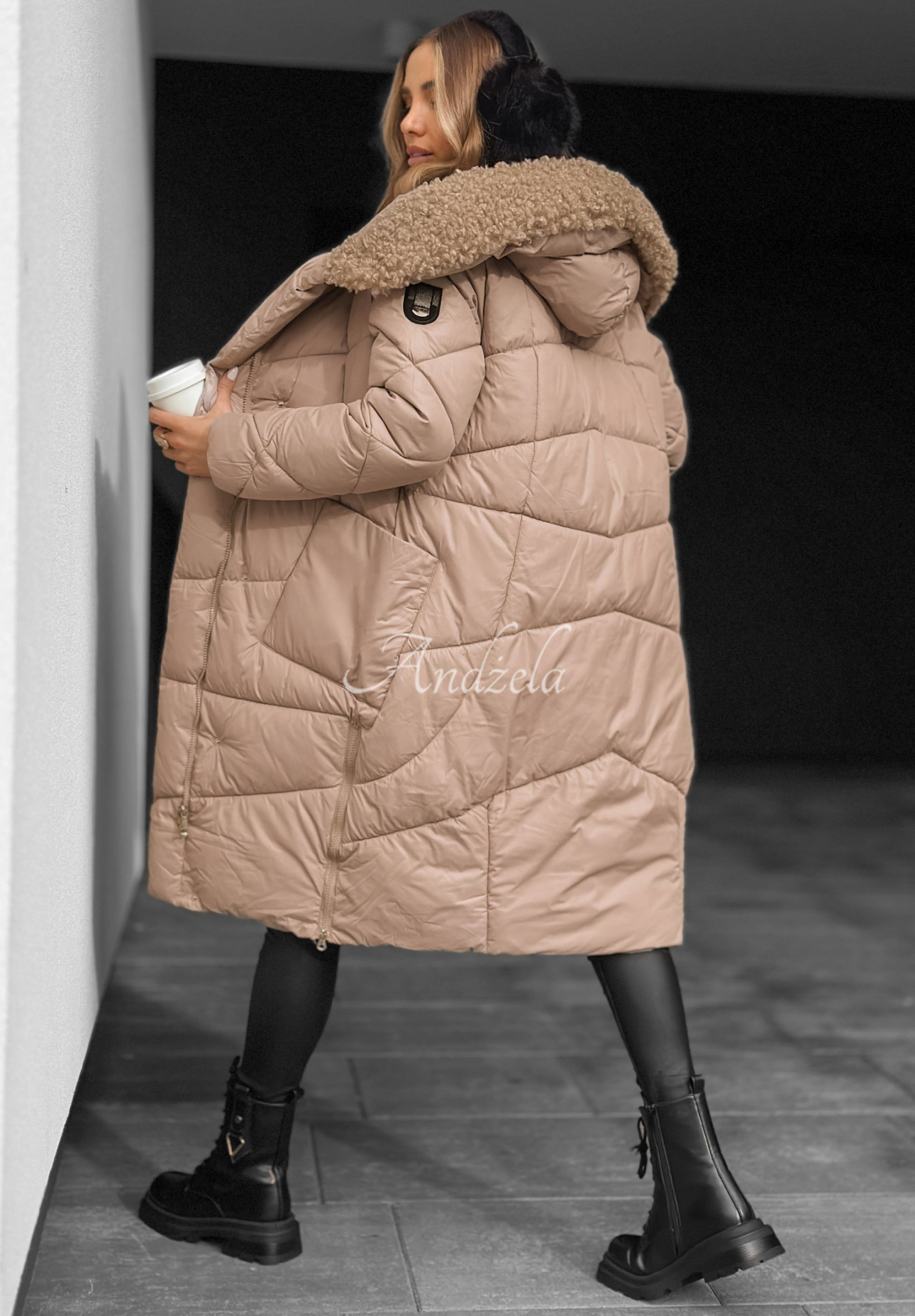 October Leaves beige quilted sheepskin jacket