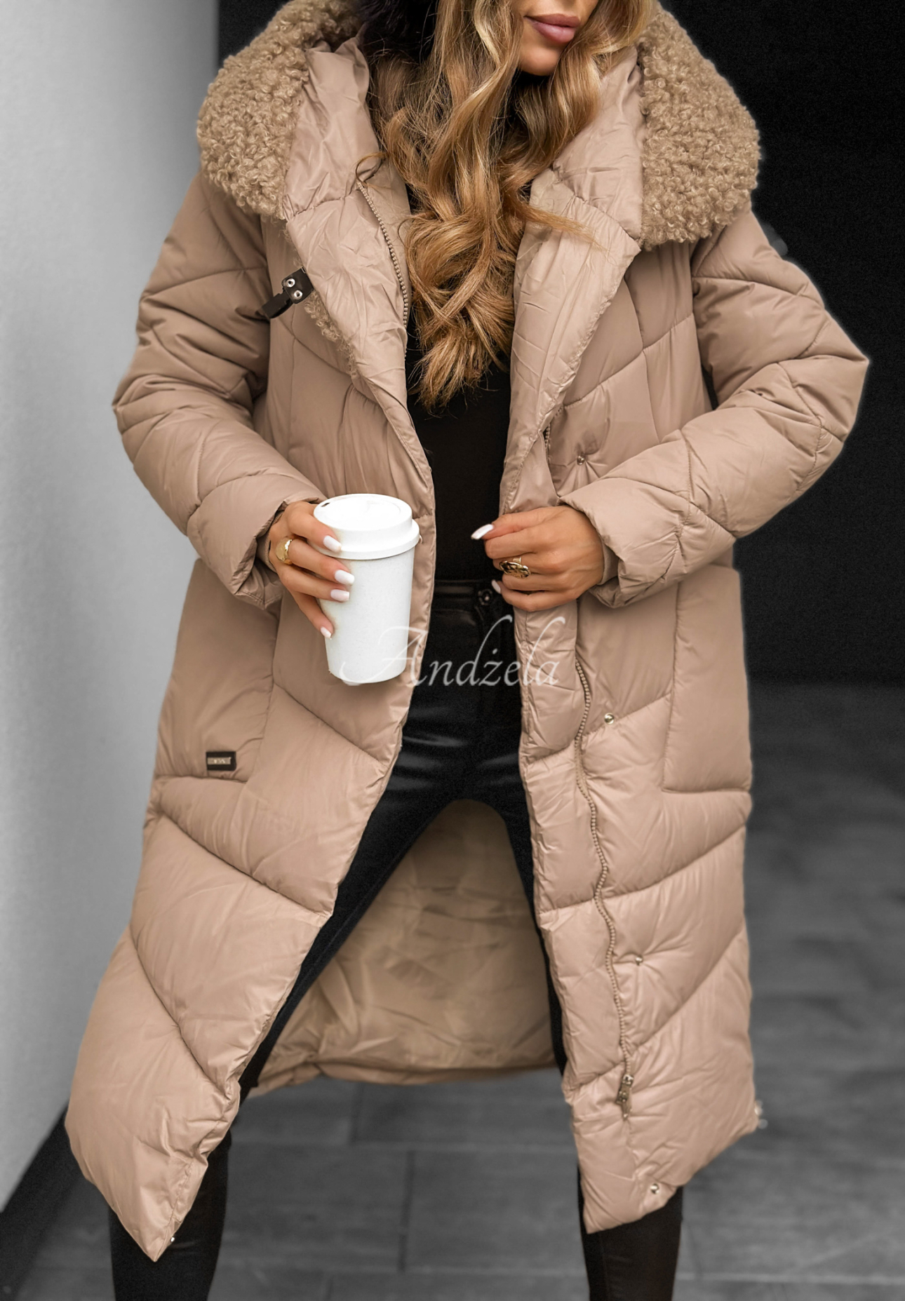 October Leaves beige quilted sheepskin jacket