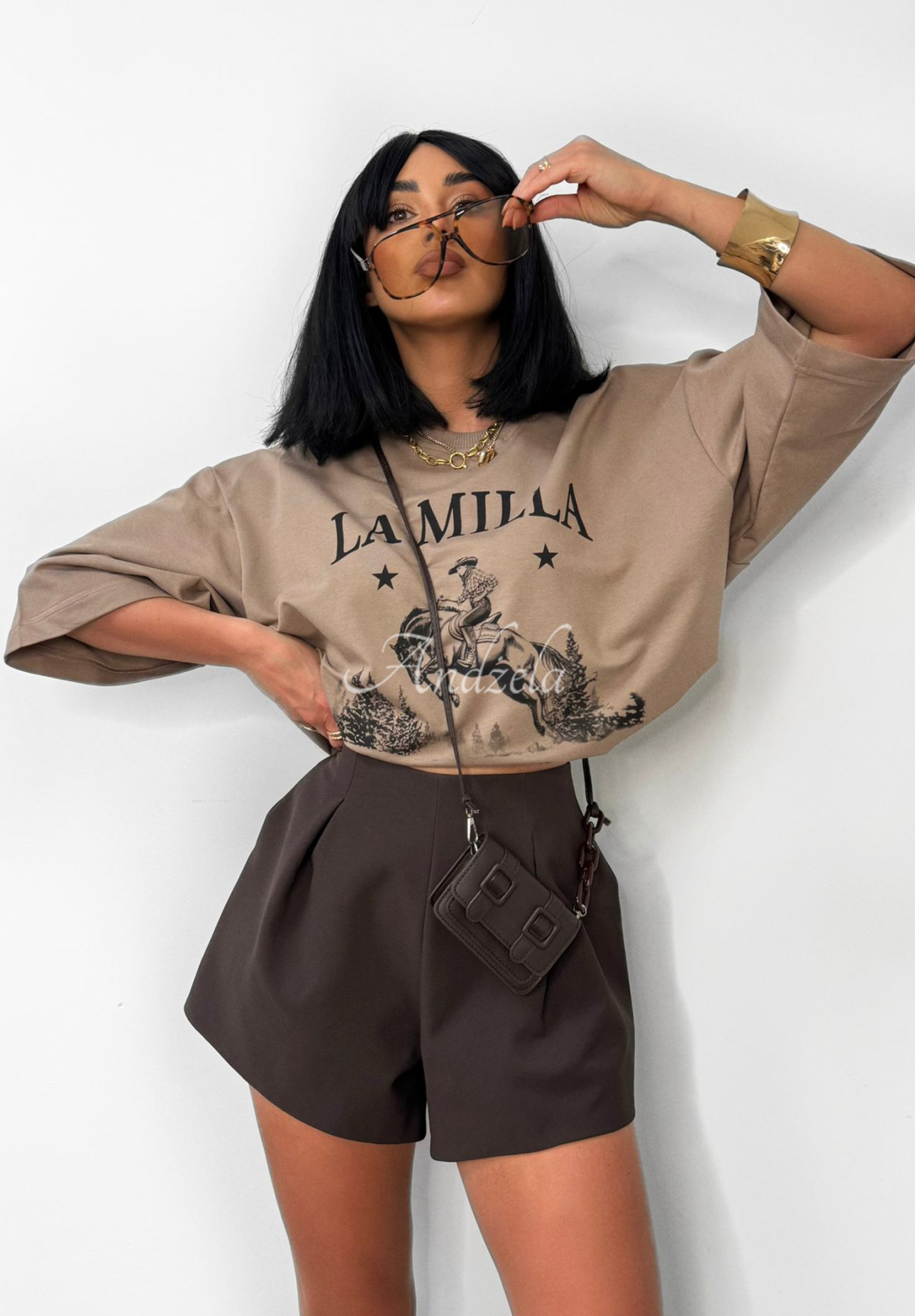 Viscose short shorts La Milla Off Today chocolate.