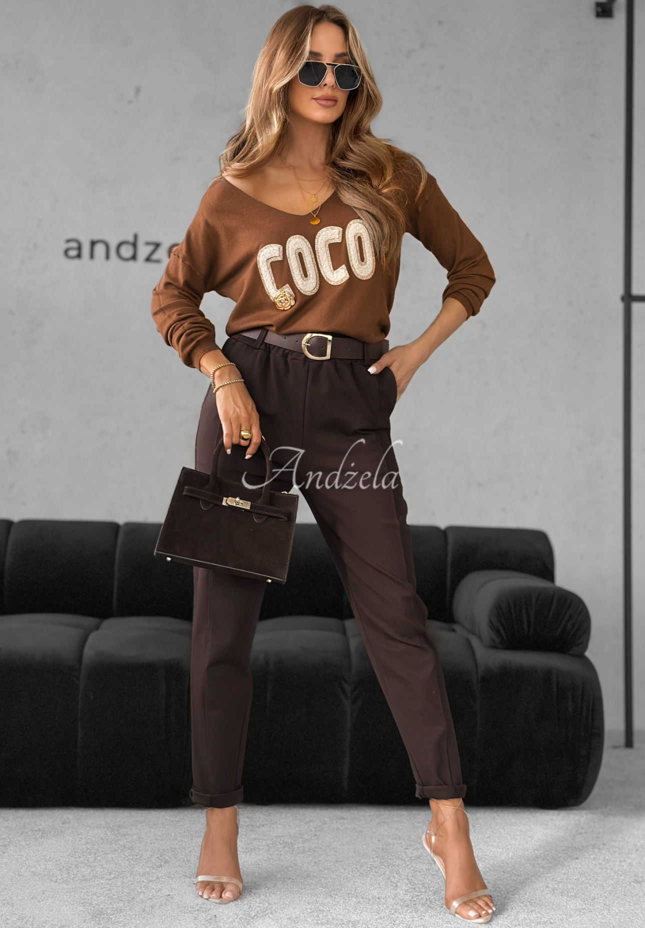 Sweater with decorative applique with viscose Coco chocolate