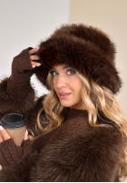 Czapka bucket hat z futerkiem When Snow Falls czekoladowa