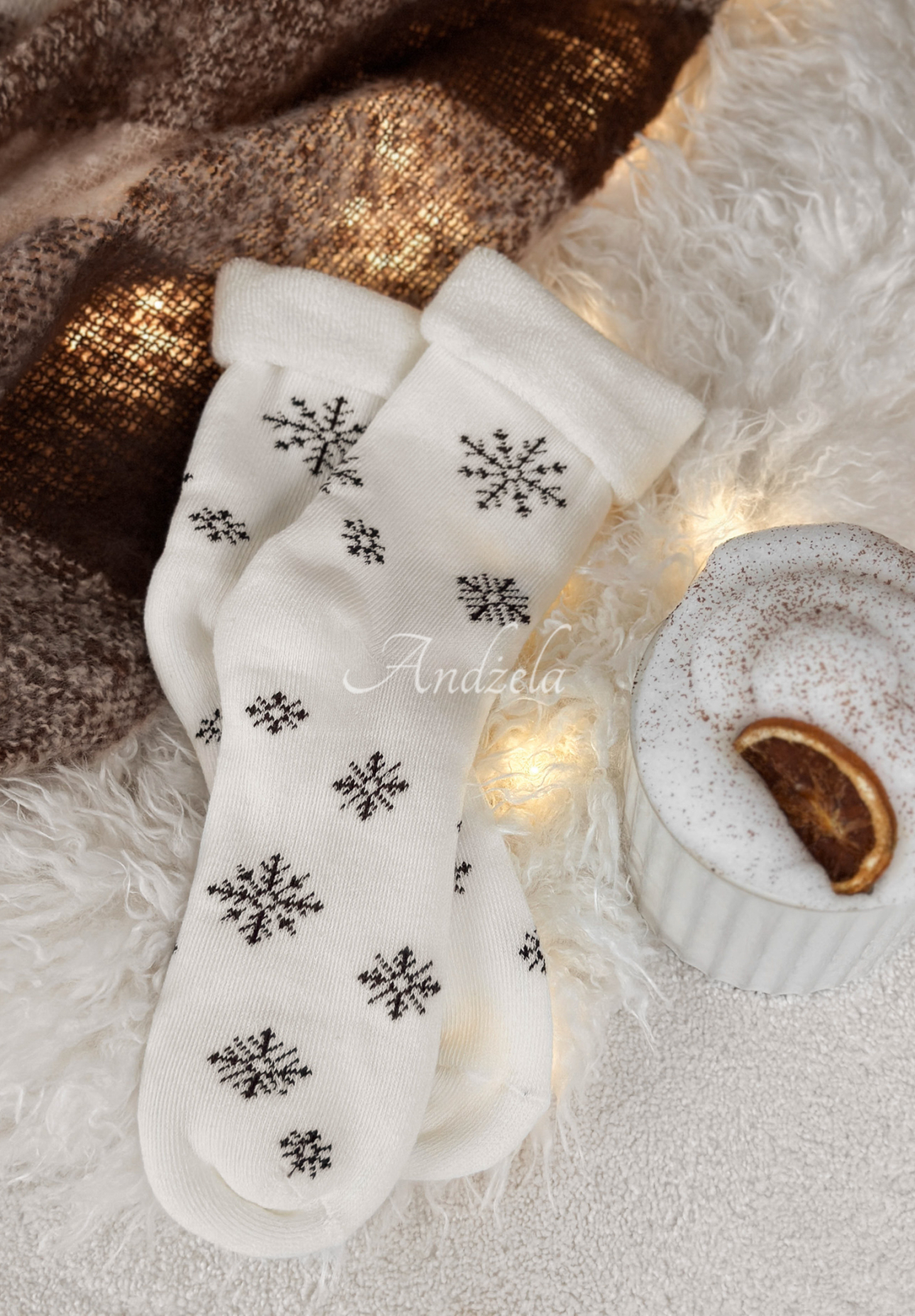 Długie skarpetki we wzory Sugar Snow białe
