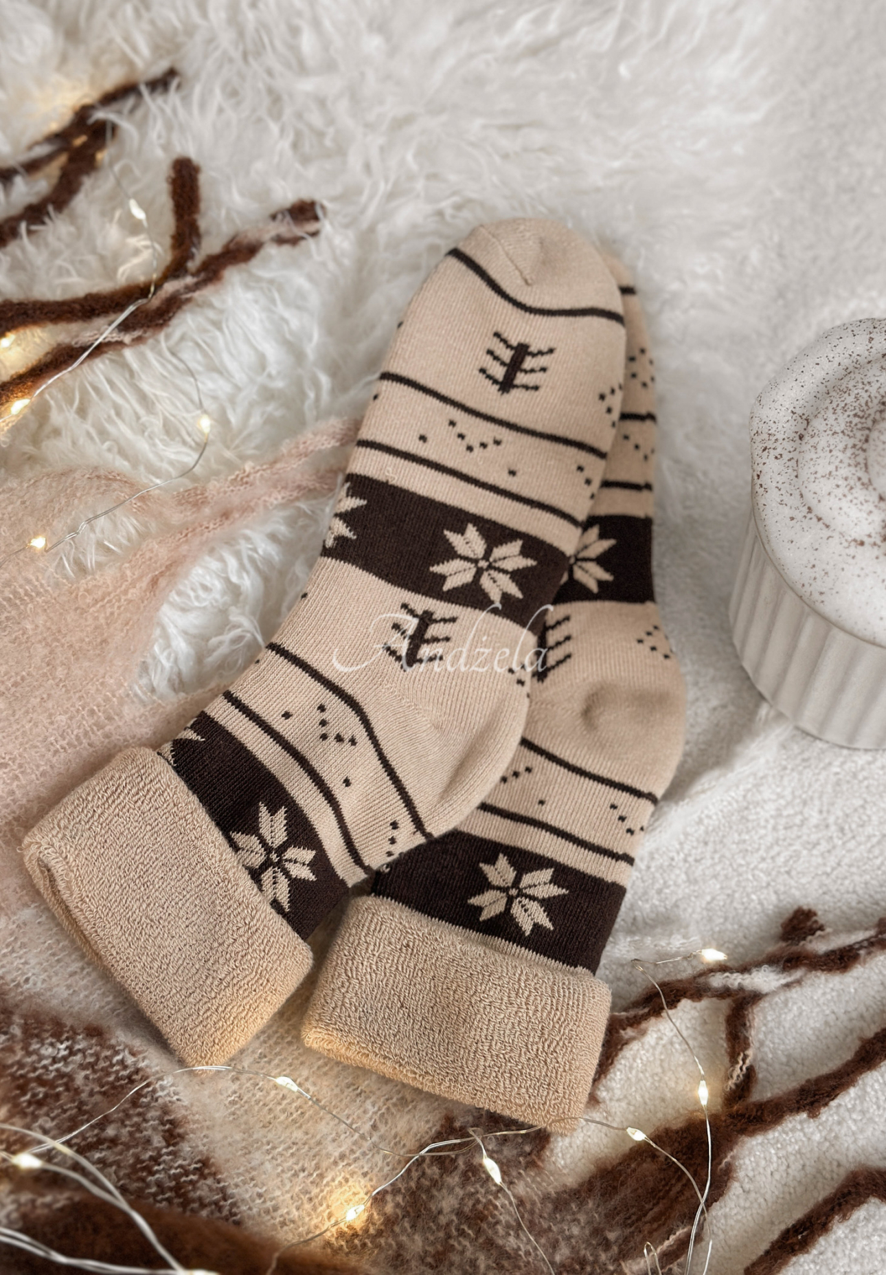 Winter Steps beige and chocolate long patterned socks