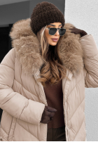 Długa pikowana kurtka z futerkiem Wintery Affection beżowa