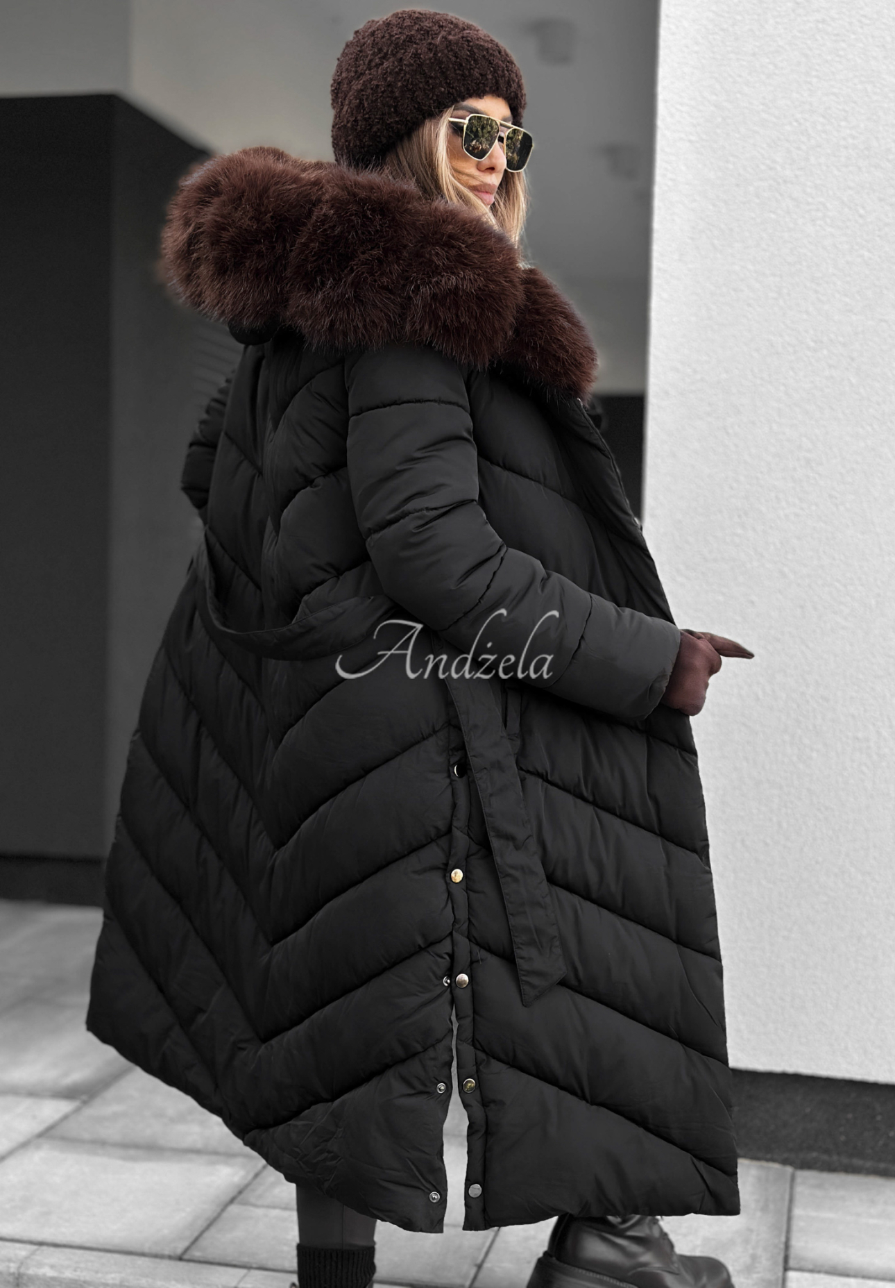 Long quilted jacket with fur by Wintery Affection black