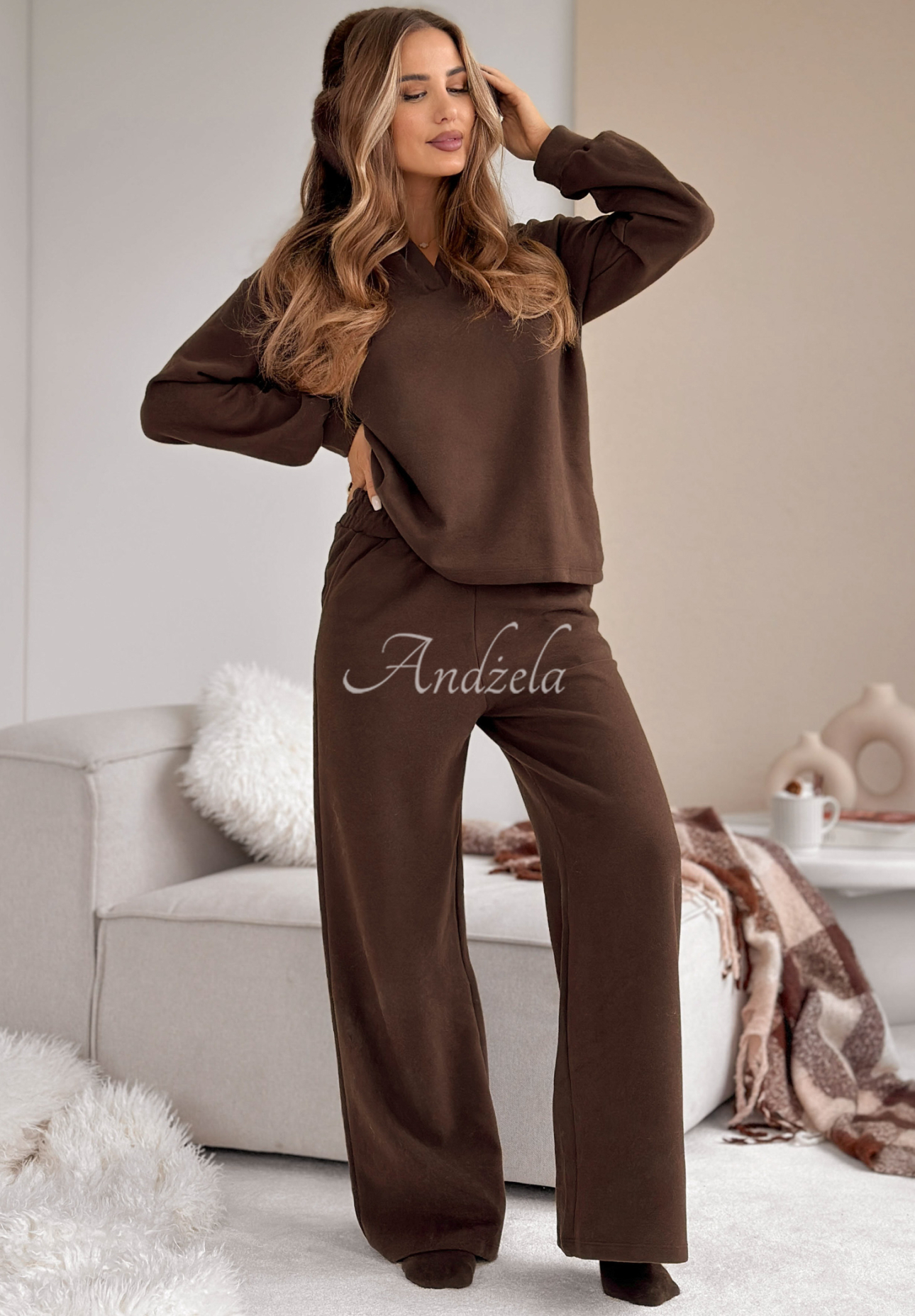 Komplet dresowy bluza i spodnie Better Alone czekoladowy