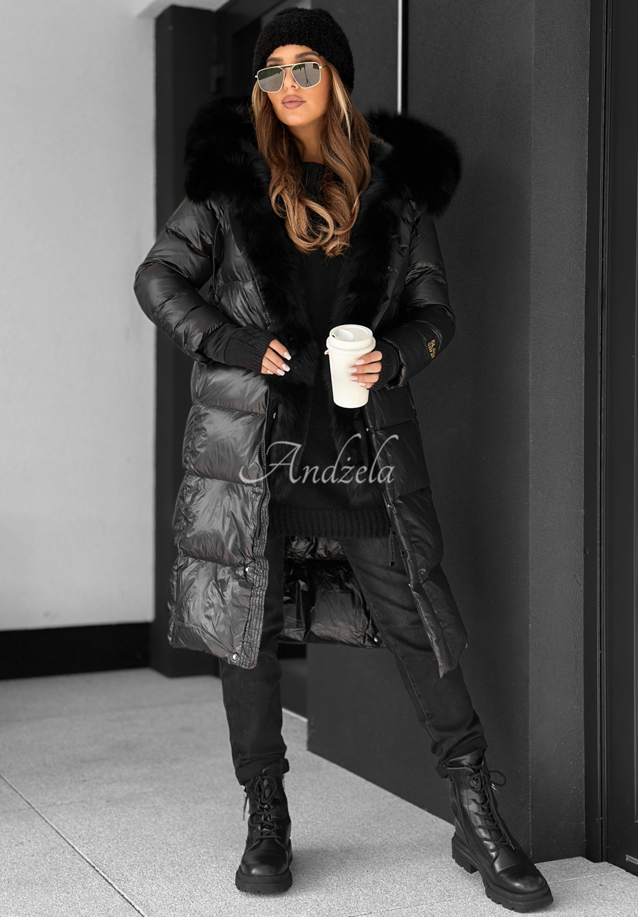 Down jacket with fur Zero Contact black