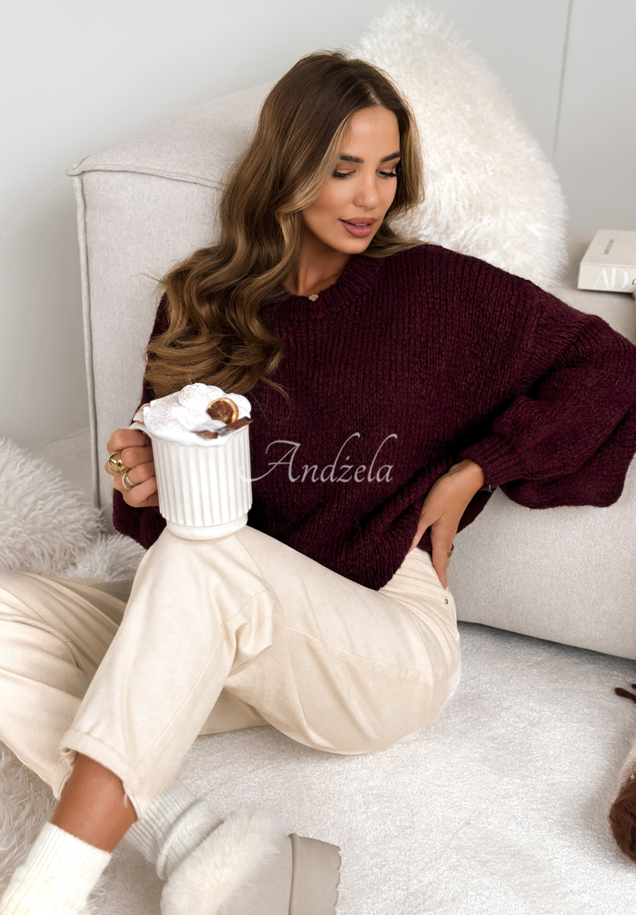 Sweter oversize z wełną Pink Mountain burgundowy